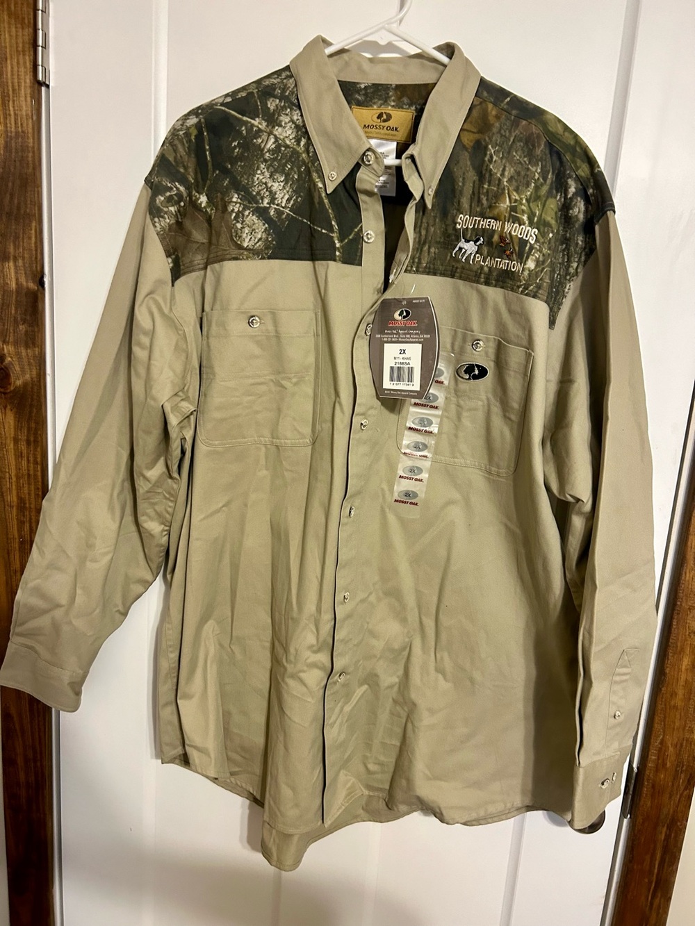Mossy Oak Tan Work Shirt Jacket with Camouflage Yoke. 2XL. BNWT.